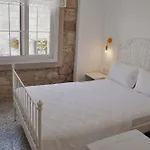 Muejde Alacati *