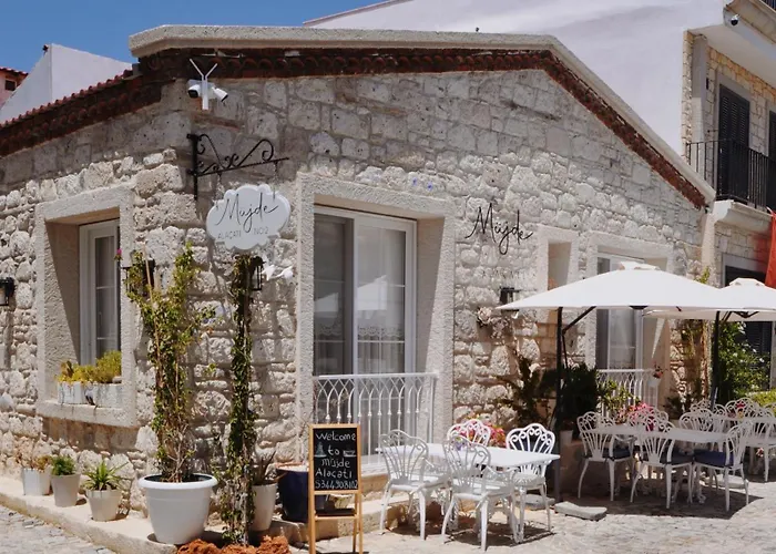 Muejde Alacati * Çeşme