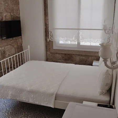 Muejde Alacati Hotel *