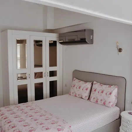 Müjde Alaçatı * Çeşme